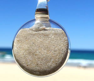 Open image in slideshow, Noosa Pure Sand Pendant with Tiny Shells
