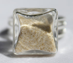 Open image in slideshow, Small Cube Glass Ring

